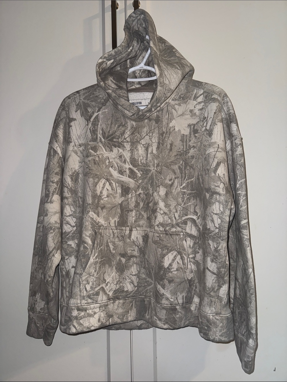 Hollister Feel Good Boxy Fit Camo Hoodie